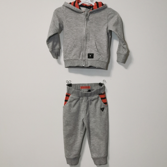 Guess Other - 🌜5 for 25🌛 Guess sweat suit with tiger stripes